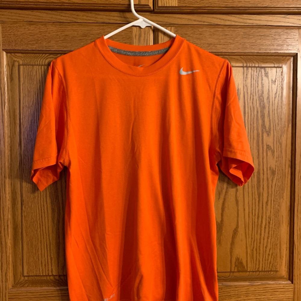 Nike dri fit tshirt